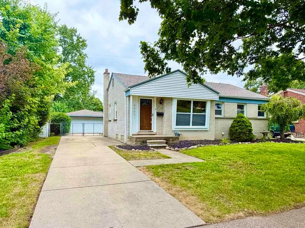 29671 Macintyre St, Livonia, MI 48150