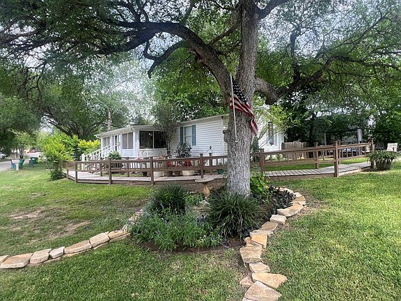 4th image of 356 River Bend Dr