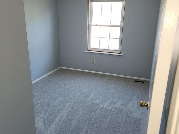 5th image of 2505 Ebony Rd