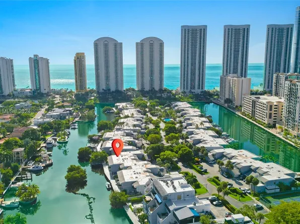 323 Poinciana Dr #903, Sunny Isles Beach, FL 33160