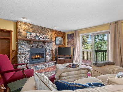 422 FOREST TRL BLDG B #B, Winter Park, CO, 80482