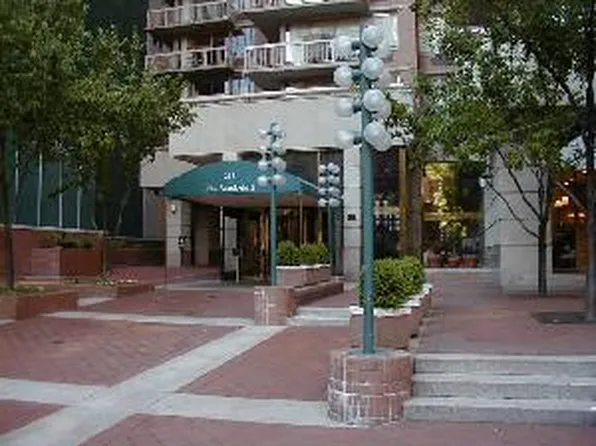 235 East 40th Street image 1 of 16