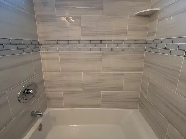 4561 N Banner Dr #4, Long Beach, CA 90807