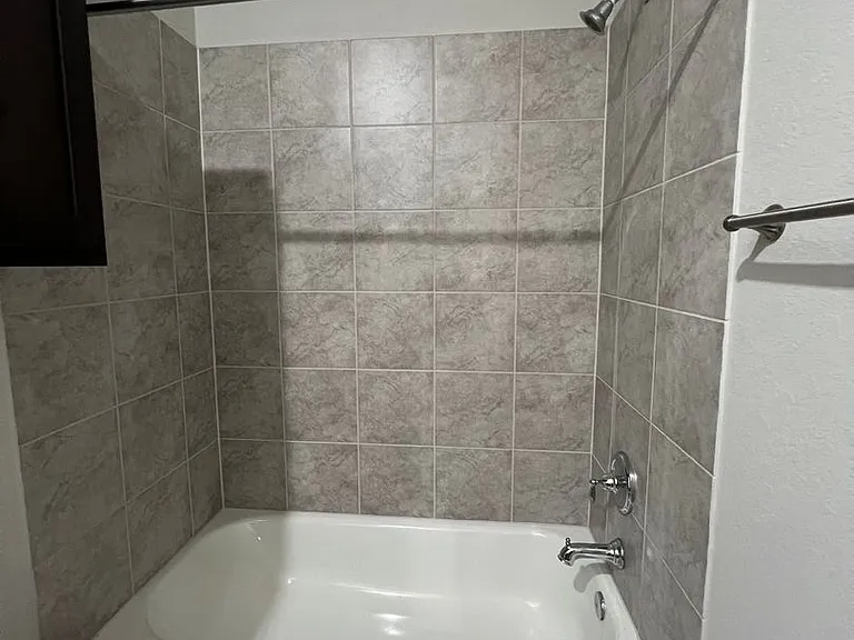 351 Emma Dr — Photo 11