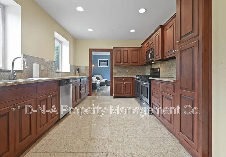 133 Montanesca Rd — Photo 21