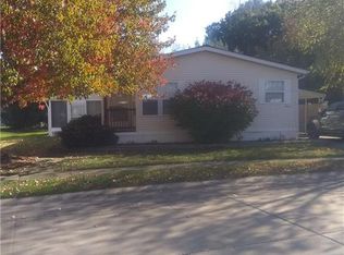 7 Symphony St #7, Olmsted Falls, OH 44138