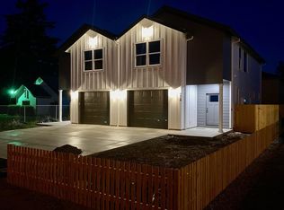 950 Walnut St UNIT B, Kelso, WA 98626