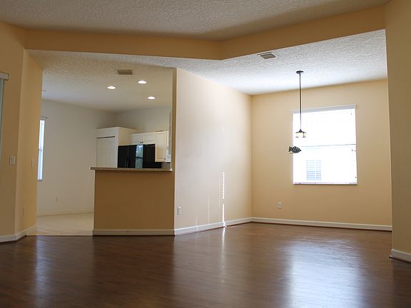 4th image of 3191 Ashford Sq