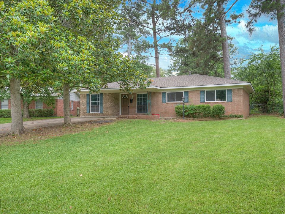 1st image of 2513 Dundee Cir