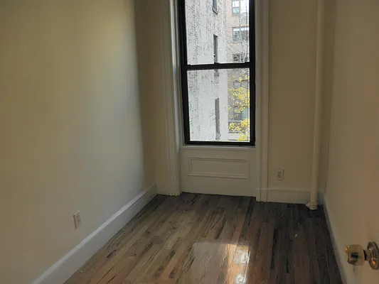 Rented by RV Realty | media 15