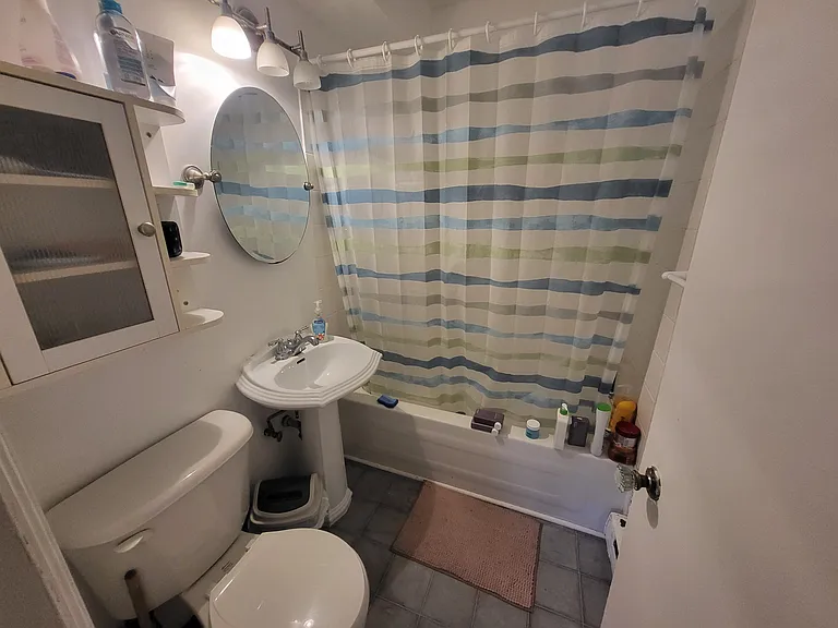 329 College St #1 — Photo 19