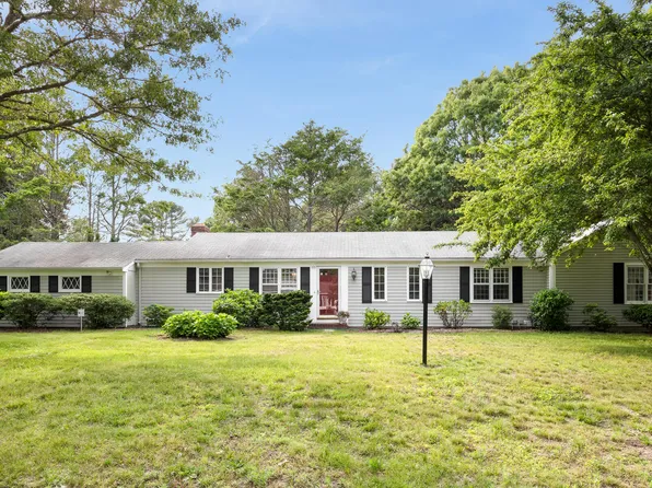 195 Sheaffer Road, Centerville, MA 02632