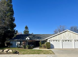 30 Adler Ave, Clovis, CA 93612