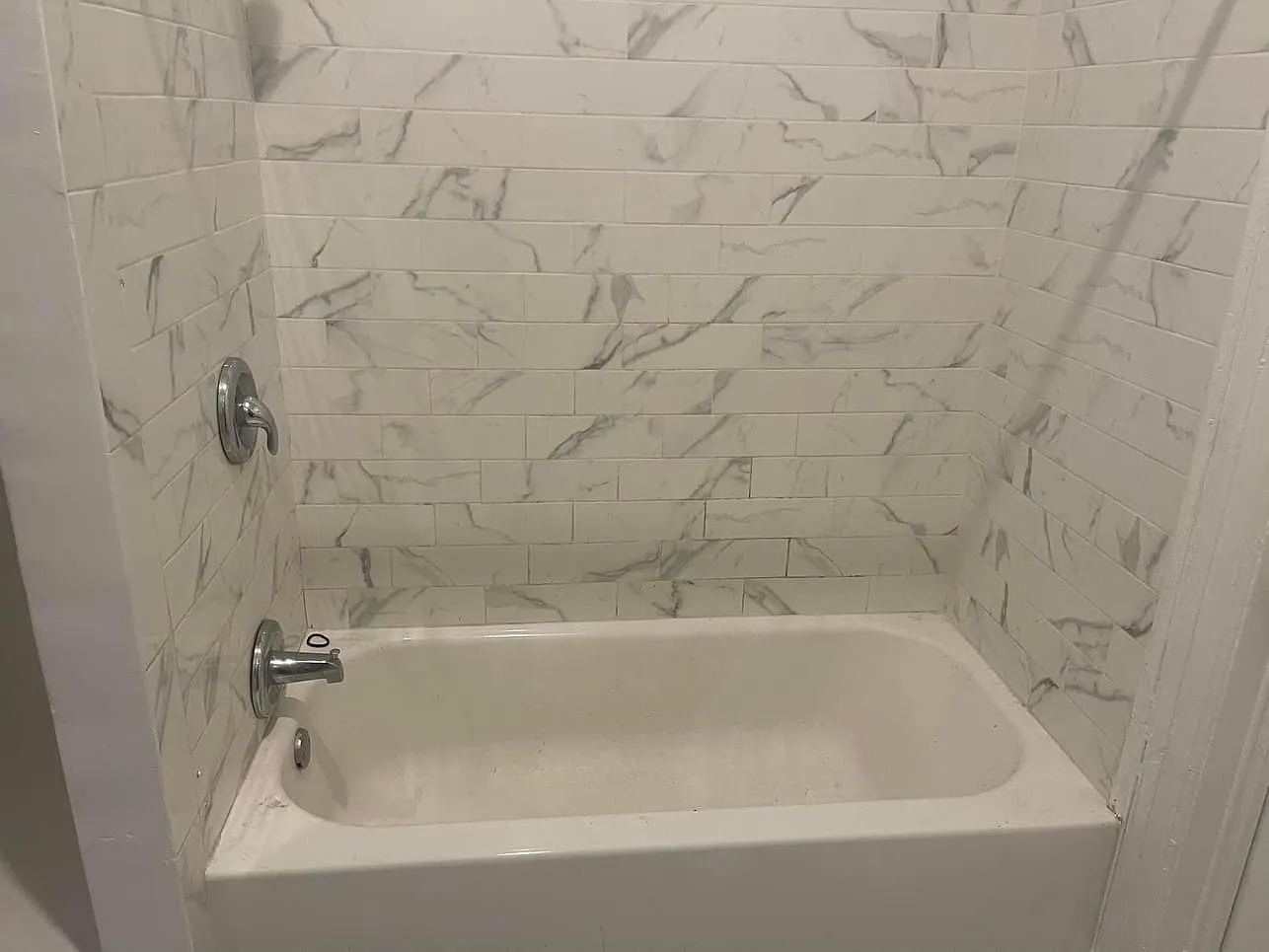 805 Park Ave — Photo 2