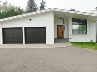 10510 S McAlister Rd, Island City, OR