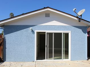 596 S Seaward Ave, Ventura, CA 93003