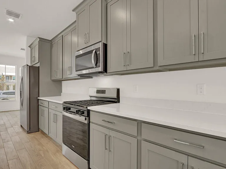 7808 SW Cline St — Photo 10