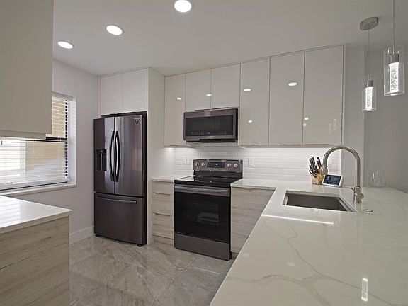 2nd image of 4349 Carambola Circle #2650