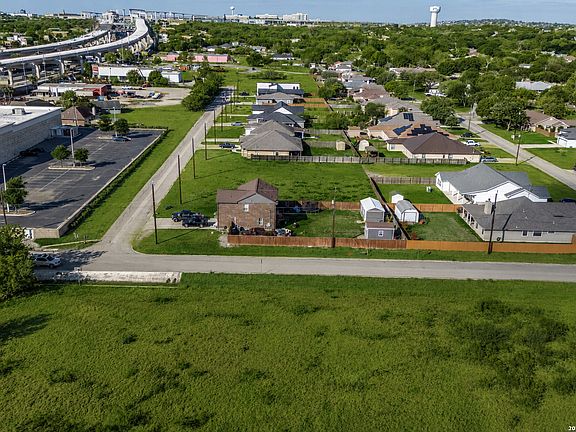 5th image of 0 Utopia Blvd LOT 1