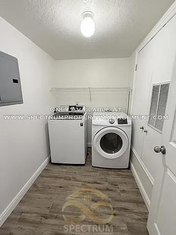 1598 W Westbury Way #C — Photo 12