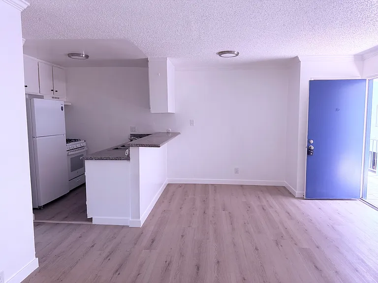 3760 Dufresne Ct #19 — Photo 16
