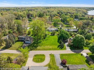 0 Pine Ridge Rd, West Bloomfield, MI 48324