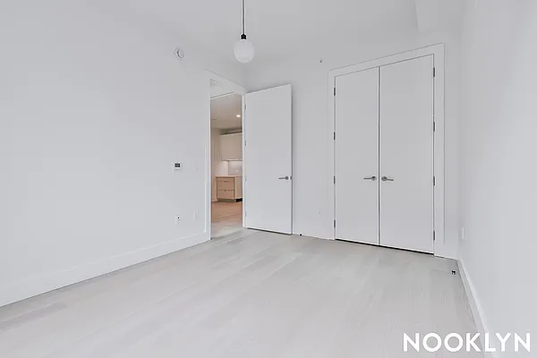 Rented by Nooklyn NYC LLC | media 6