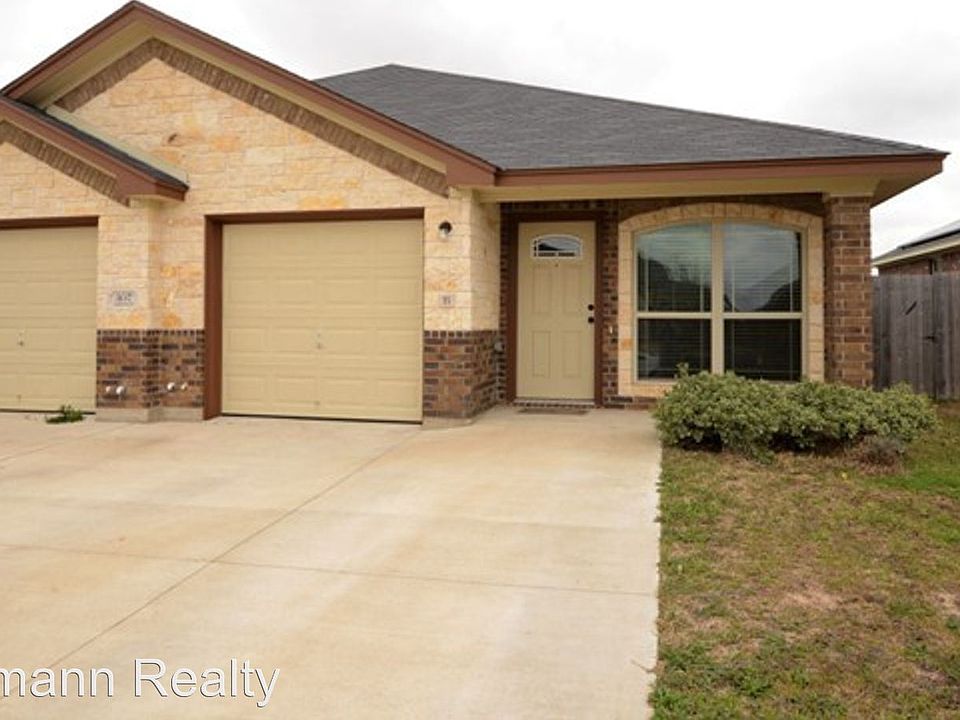 1st image of 307 Sladecek Dr #B