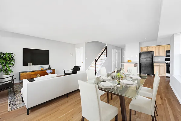 Rented by Compass | media 16