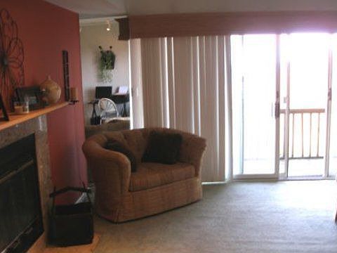 4th image of 108 Fox Hill Dr