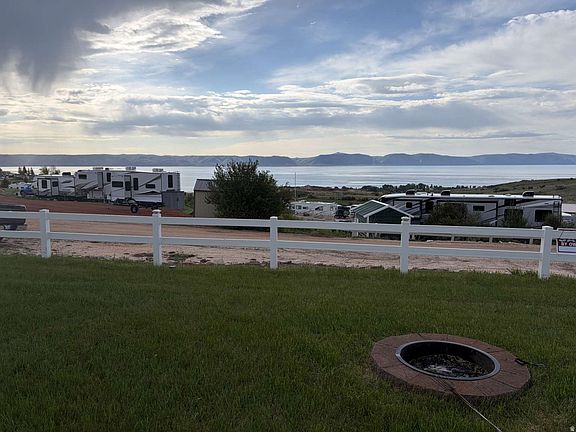 5th image of 317 Bear Lake Ln