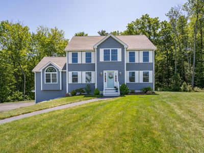 22 Innisbrook Drive, Pelham, NH, 03076