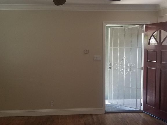 5th image of 446 Doma Dr