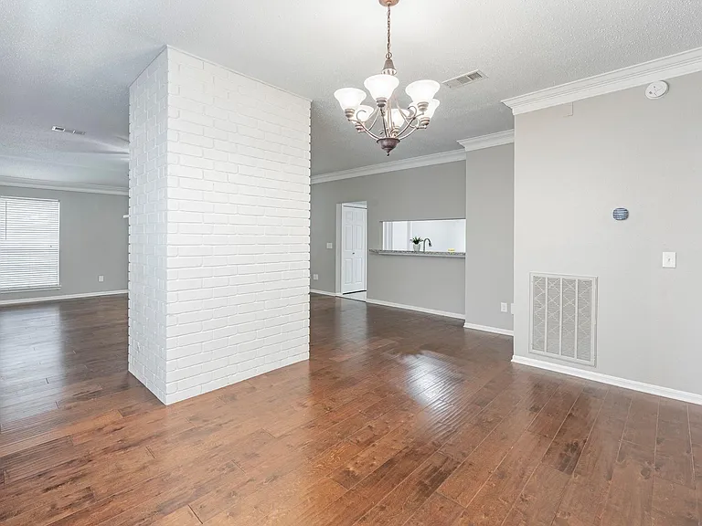 23 E Stony Bridge Cir — Photo 12