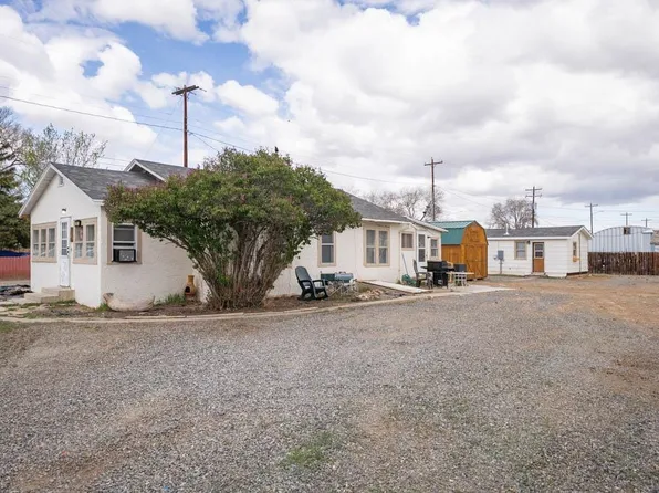 747 E Jefferson St, Powell, WY 82435