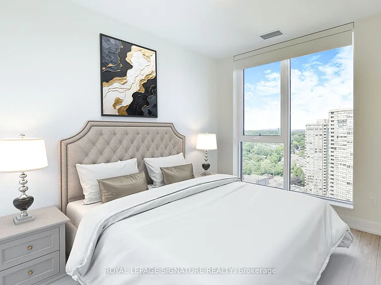 25 Cordova Ave #Penthouse 04 — Photo 7