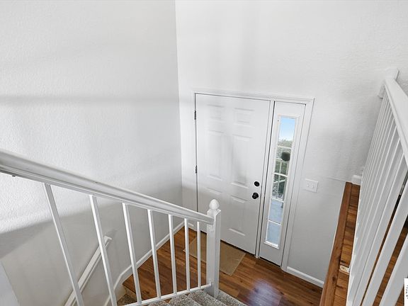 5th image of 528 NW 41st St