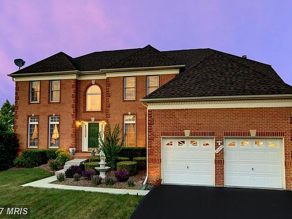 4th image of 43649 Cather Ct