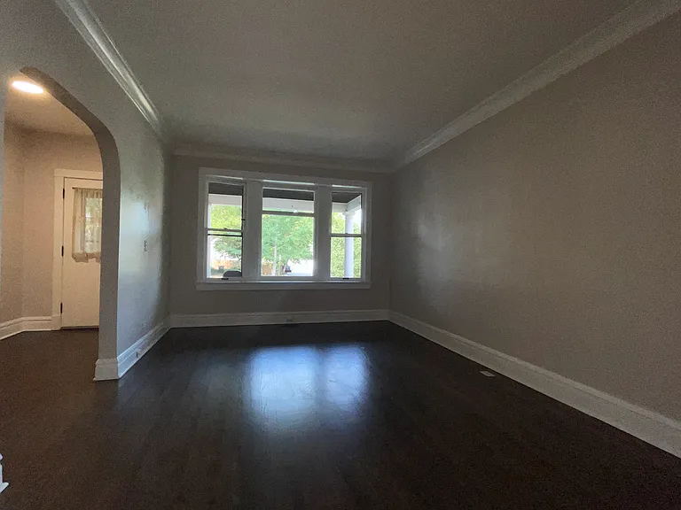 2630 Prairie Ave #1 — Photo 4