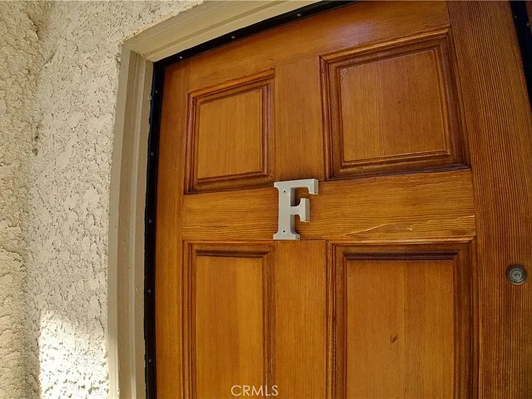 26130 Alizia Canyon Dr — Photo 2