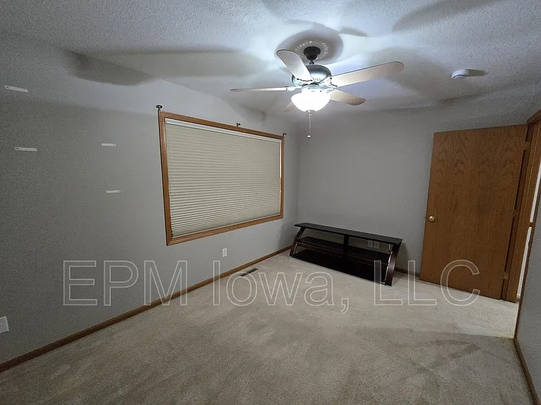 4710 Donald Dr — Photo 45