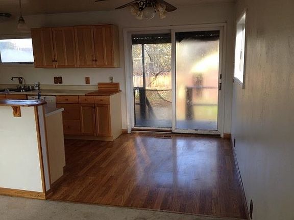 5th image of 1808 Central Ave