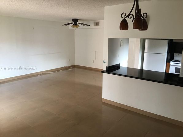 5825 W 25th Ct APT 304