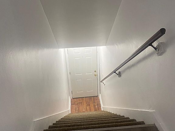 2nd image of 1502 Boas St