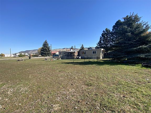 5th image of 103 Kerlee Ave