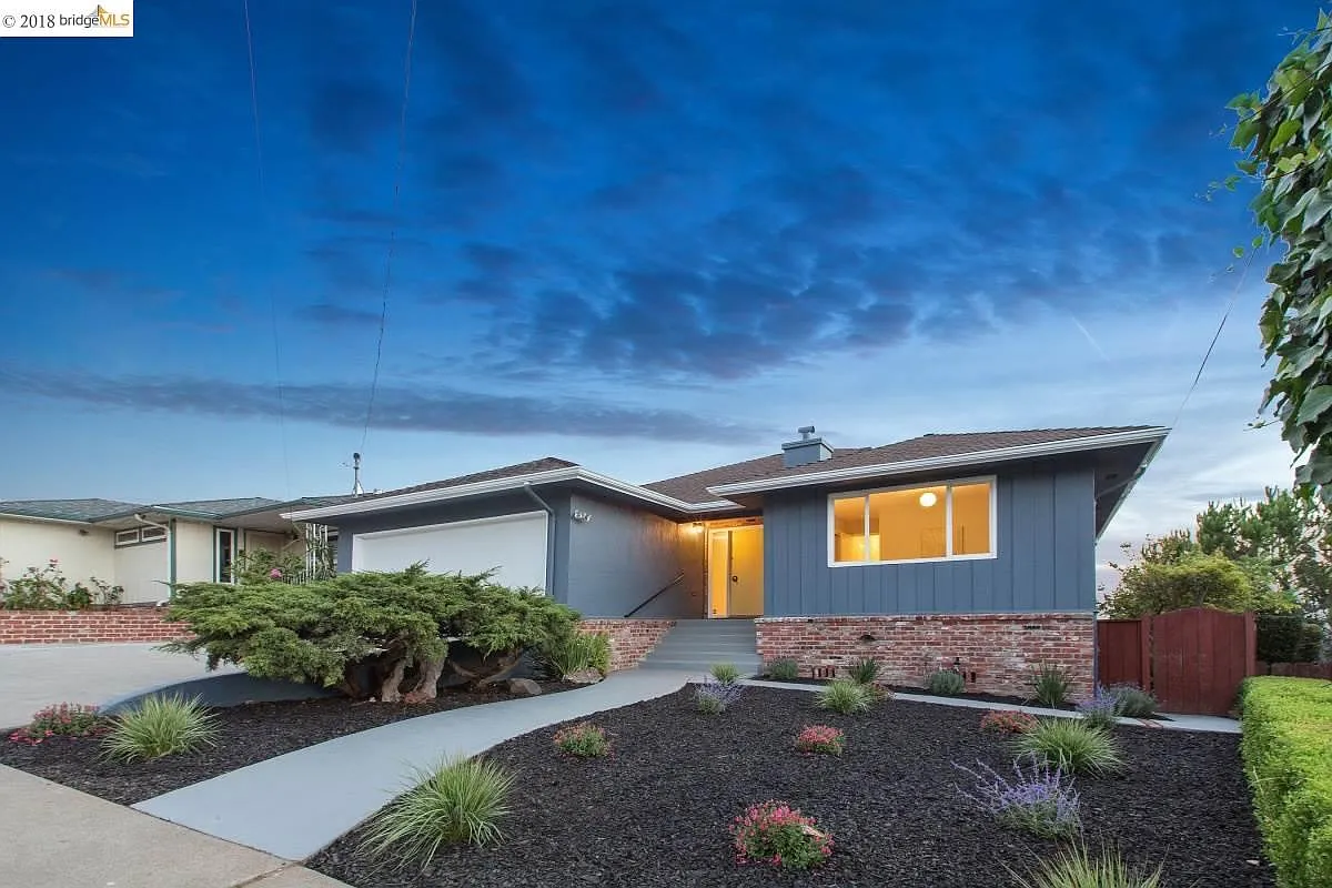 3318 Revere Ave photo 1