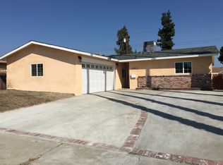 10952 Goss St, Sun Valley, CA 91352