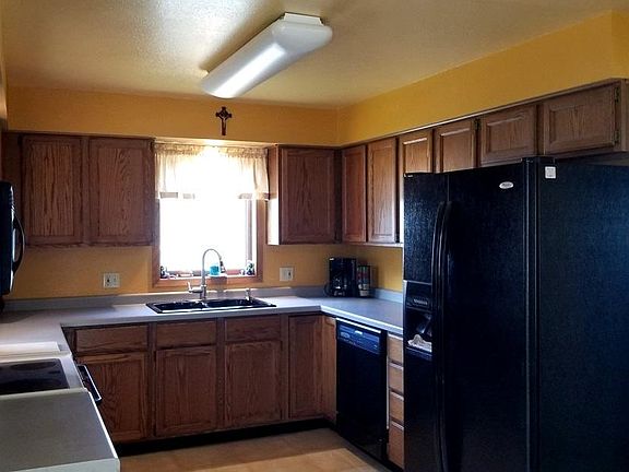 5th image of 4109 Superior Ave