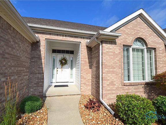 3rd image of 5774 Crossbrooke Ln