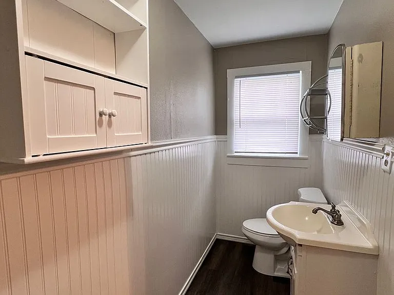 2615 Colquit Rd — Photo 5